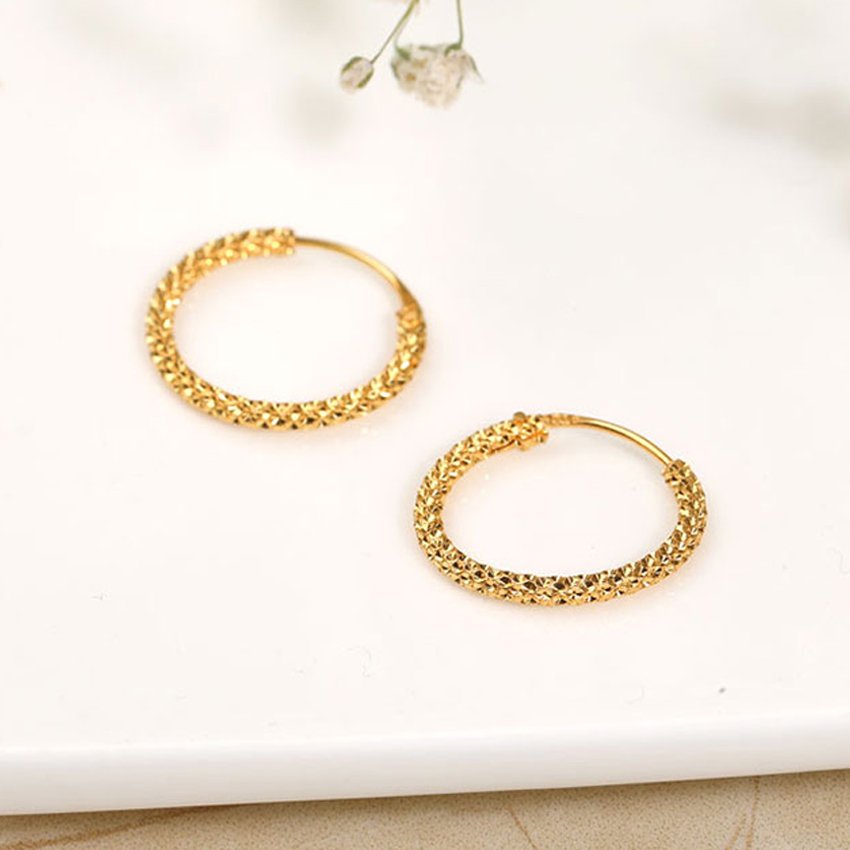 Esha 22KT Gold Hoop Earrings