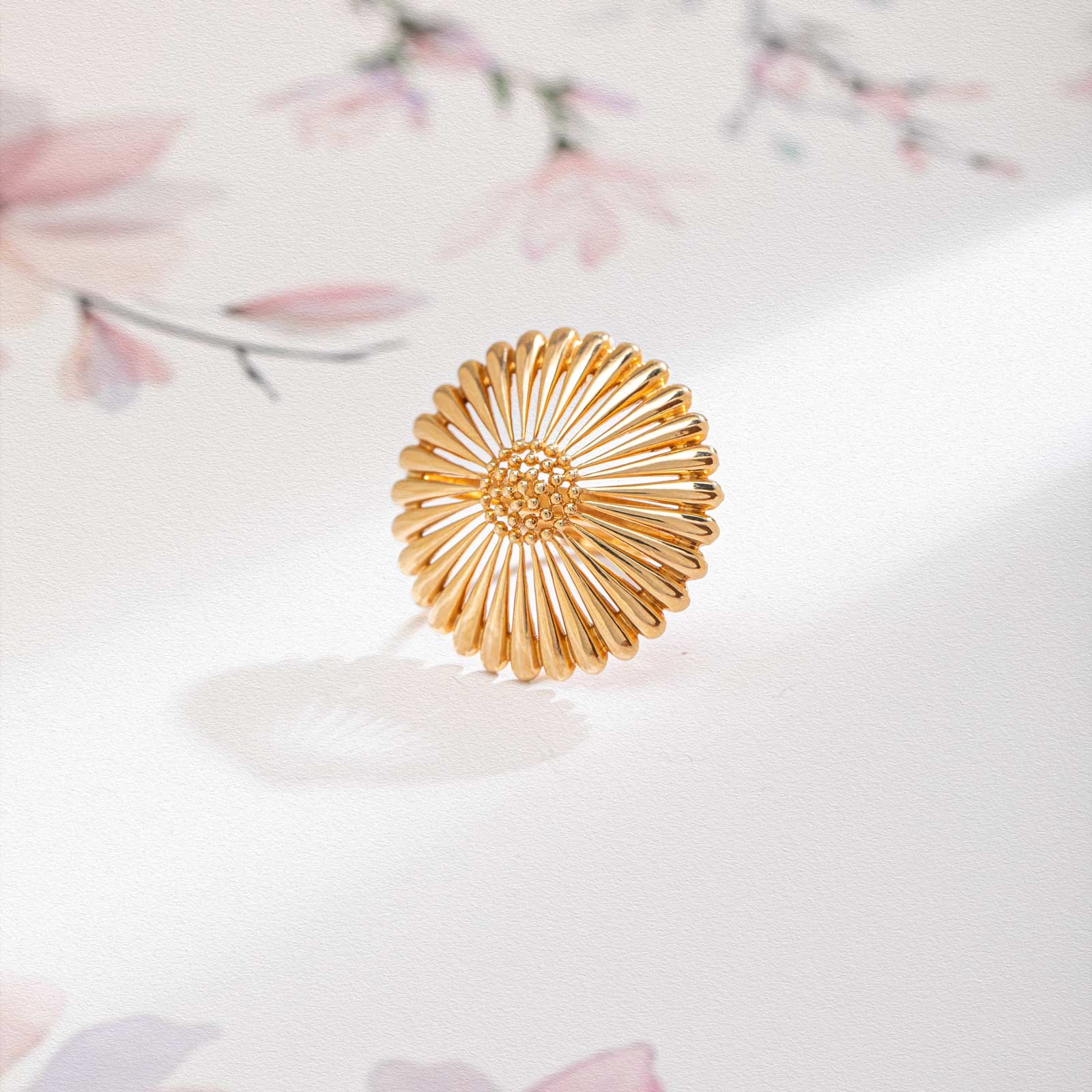Drop Stroke Gold Ring