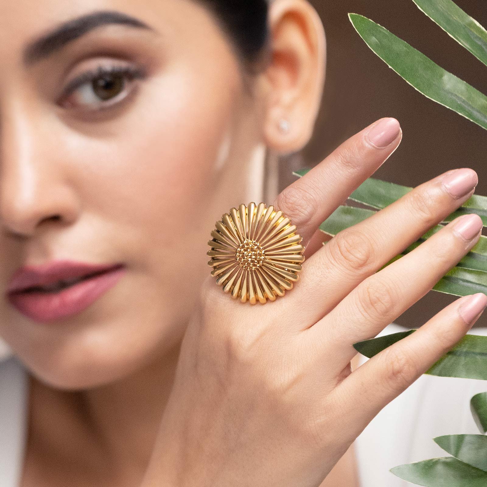 Drop Stroke Gold Ring - alternate view